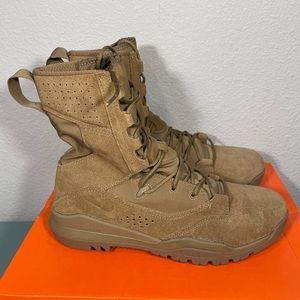 NEW Nike SFB Field 2 8” Leather Tactical Boots Coyote AQ1202-900 DA PAM 670-1